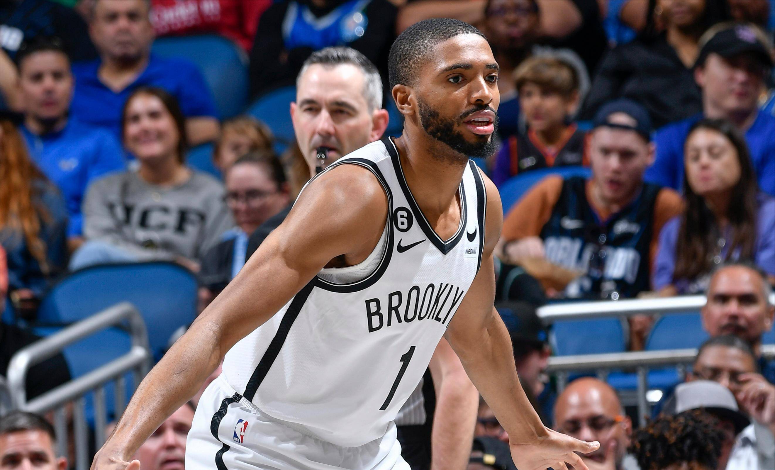 广州队力克爵士,拉文惊艳四座 广州队力克爵士,拉文惊艳四座