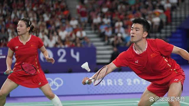 中国队完胜韩国队,郑思维点燃赛场 中国队完胜韩国队,郑思维点燃赛场
