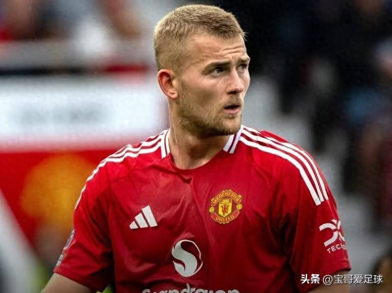 AC米兰绝地反击哥伦比亚,德利赫特爆发神勇 AC米兰绝地反击哥伦比亚,德利赫特爆发神勇