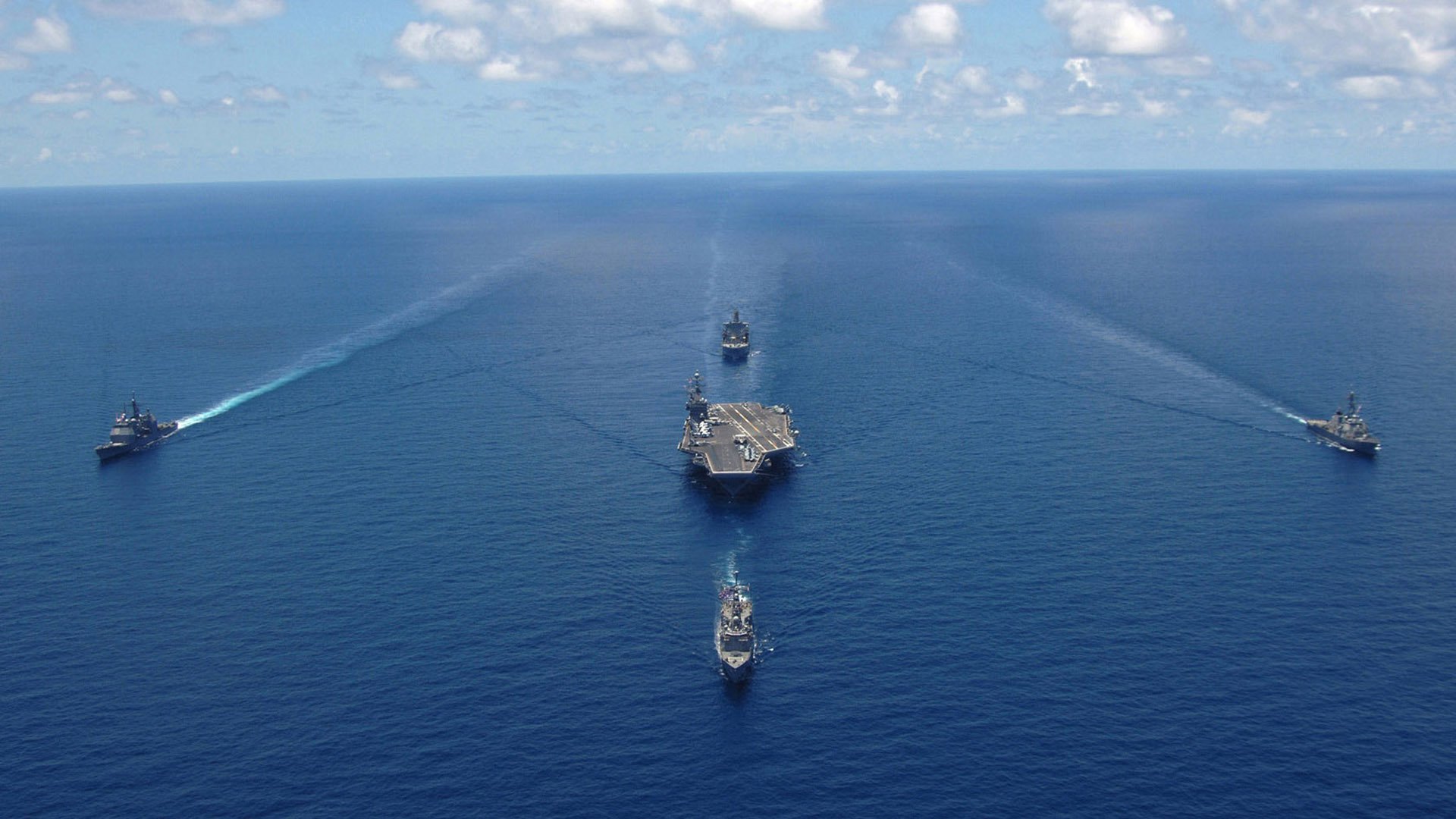 世界排名争夺战焦点战，深圳队强势拿下马刺，改写篮球版图