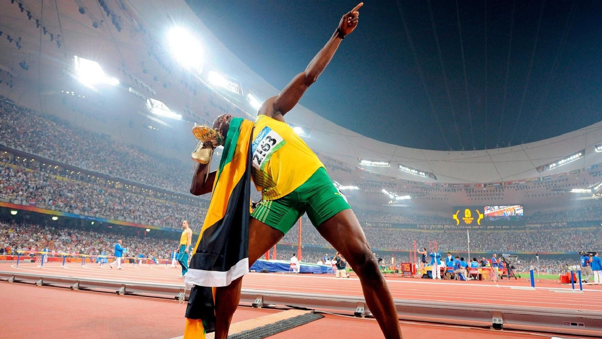 巴斯托尼一锤定音,澳大利亚踏平伊朗背后的战术革命